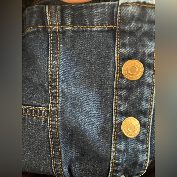 STRADIVARIUS Mini Button Front Denim Jean Skirt Sz 4 - Picture 2 of 2